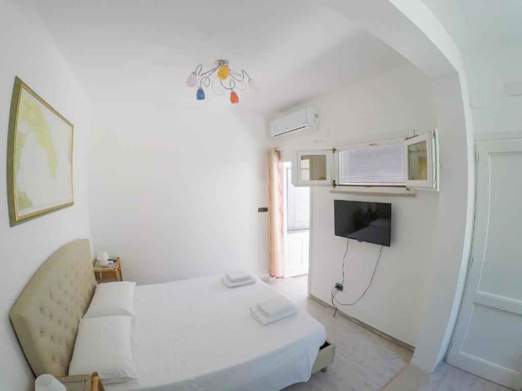 Appartement Balcone Sul Mare Di Castro à Castro  Extérieur photo