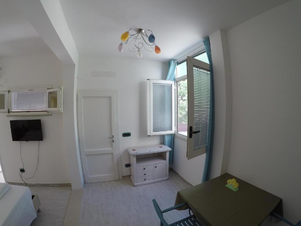 Appartement Balcone Sul Mare Di Castro à Castro  Extérieur photo